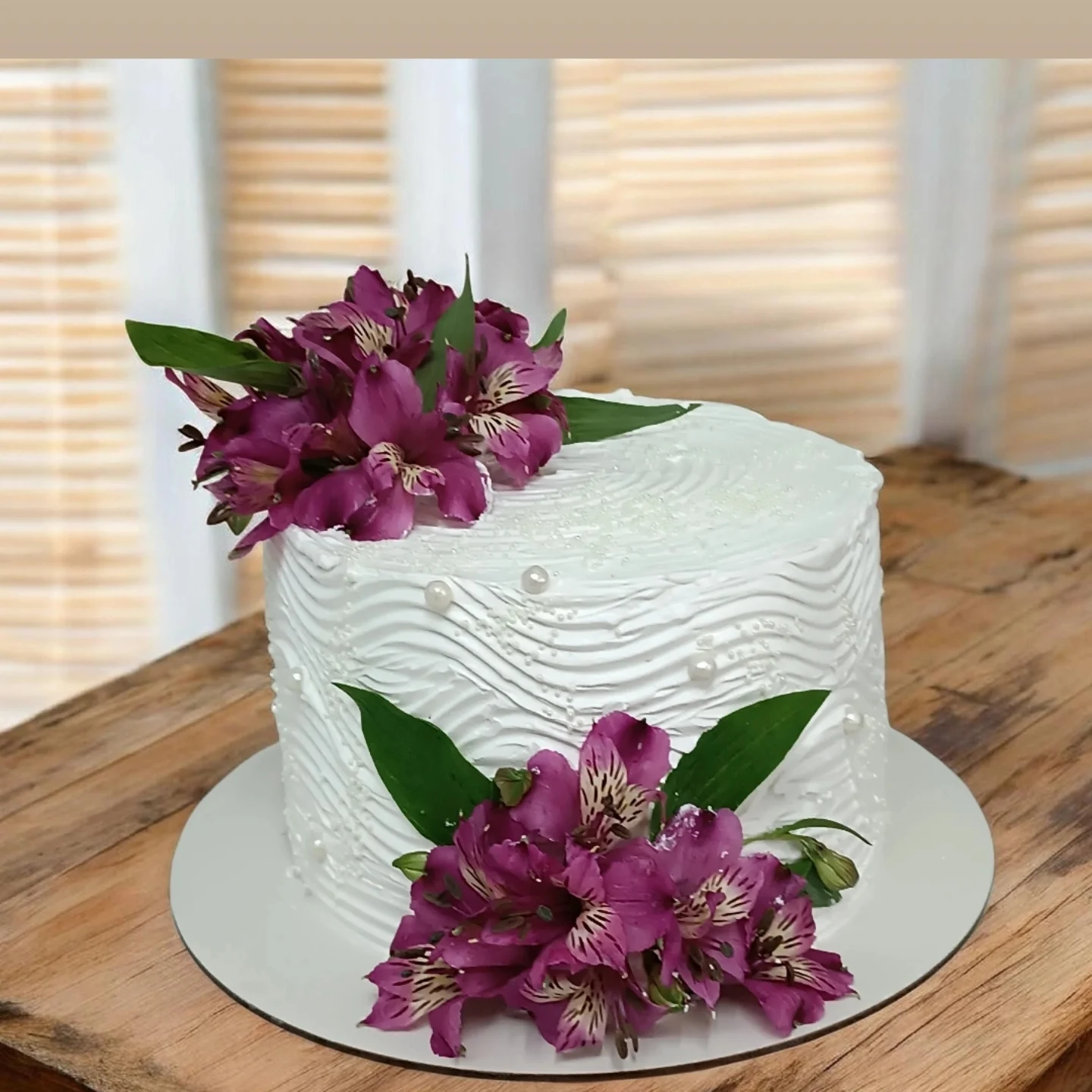 Elegância Púrpura, bolo de casamento